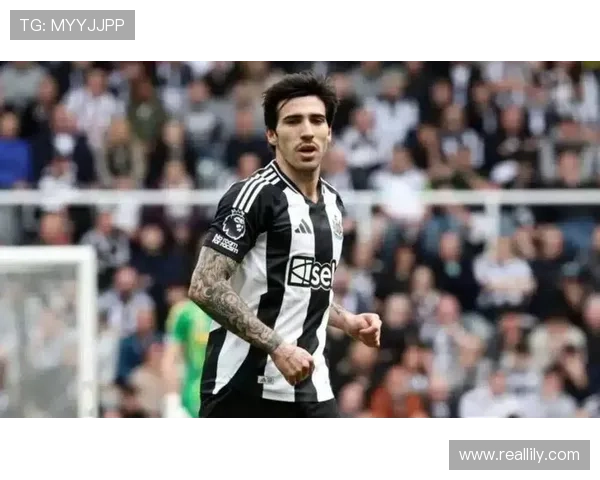 曼联豪掷两亿欧寻卡塞米罗接班人